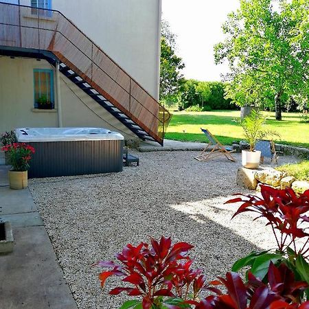 Gite Dans Une Ambiance Vegetale Avec Spa Privatif Jazennes Εξωτερικό φωτογραφία