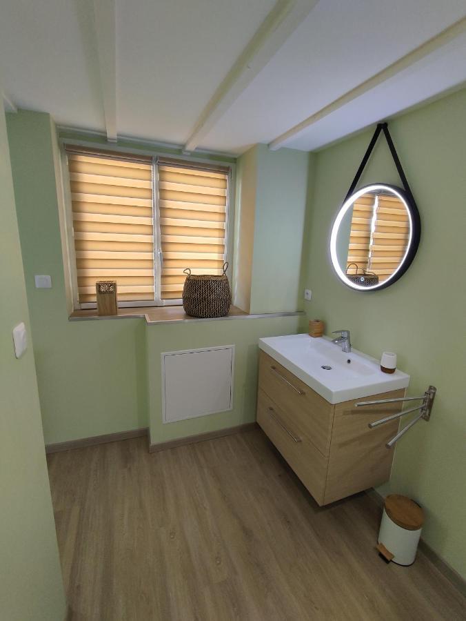 Gite Dans Une Ambiance Vegetale Avec Spa Privatif Jazennes Εξωτερικό φωτογραφία